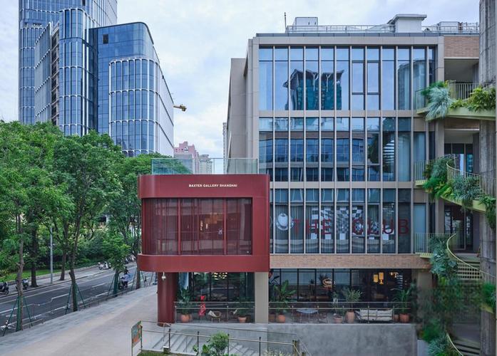 南京西路商圈开启"含奢含科"时代?